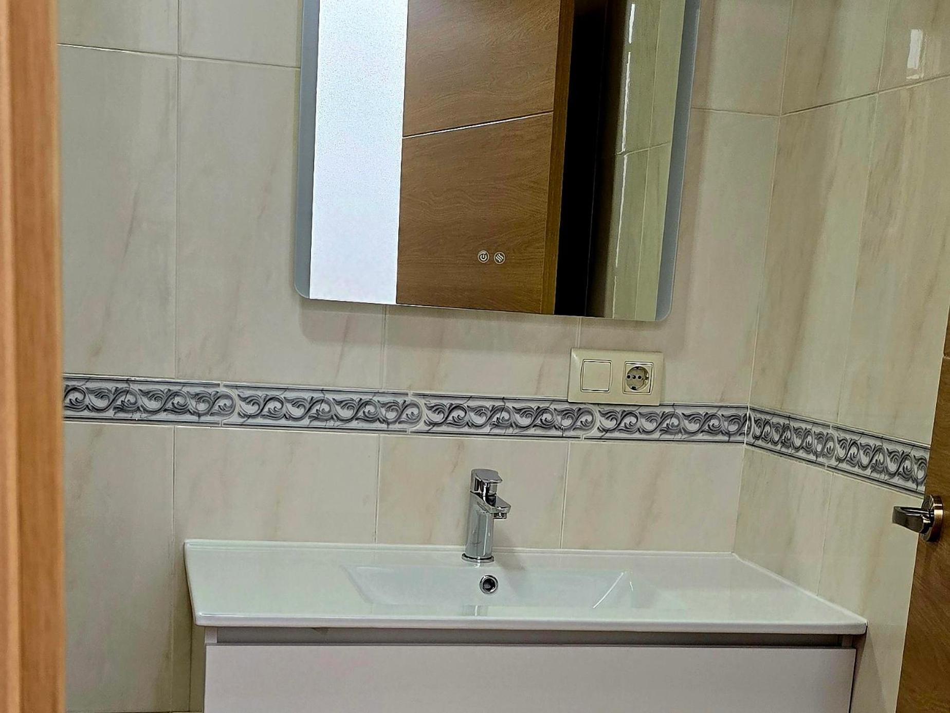 Puerta De Bisagra-Parking Gratis- Con 2 Habitaciones Toledo Zewnętrze zdjęcie
